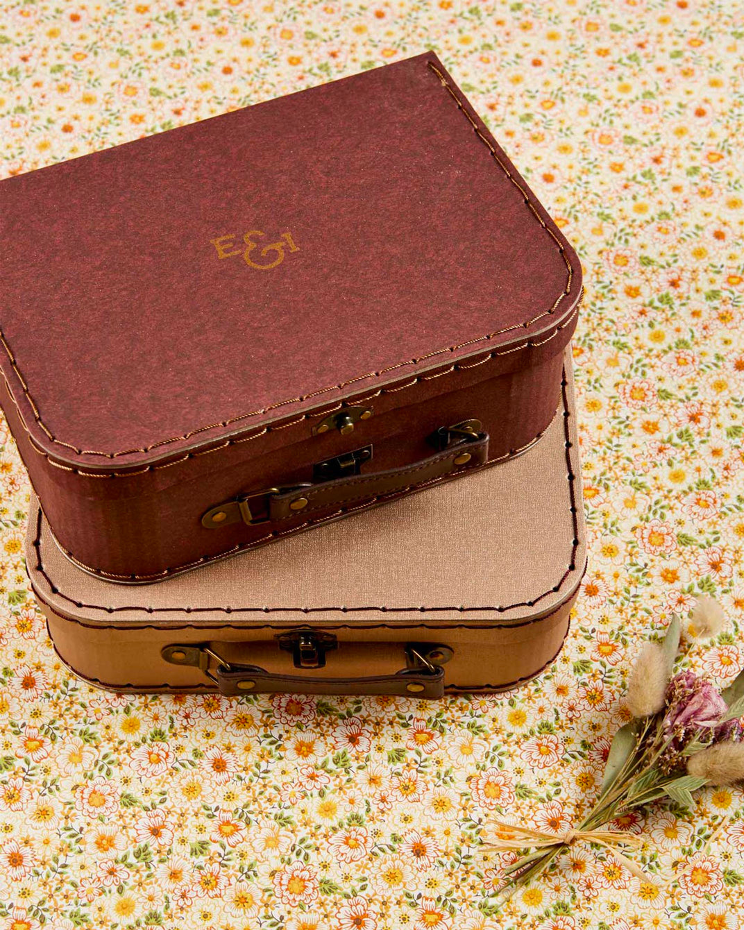 Suitcase giftbox - Brown